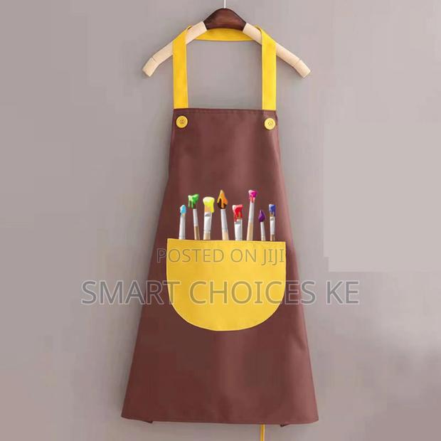 Kids Waterproof Aprons - thumbnail 2
