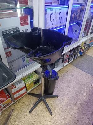 Salon Sink With Water Storage - main view