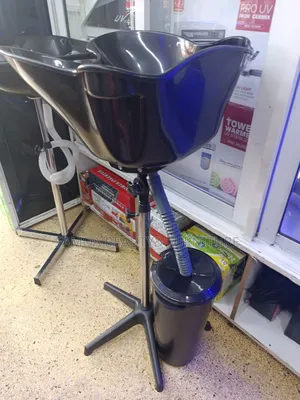 Salon Sink With Water Storage