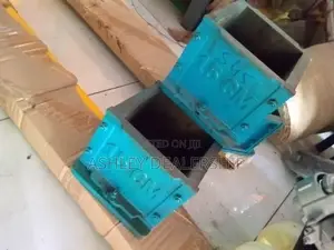 Concrete Cube Mould (150×150×150mm)