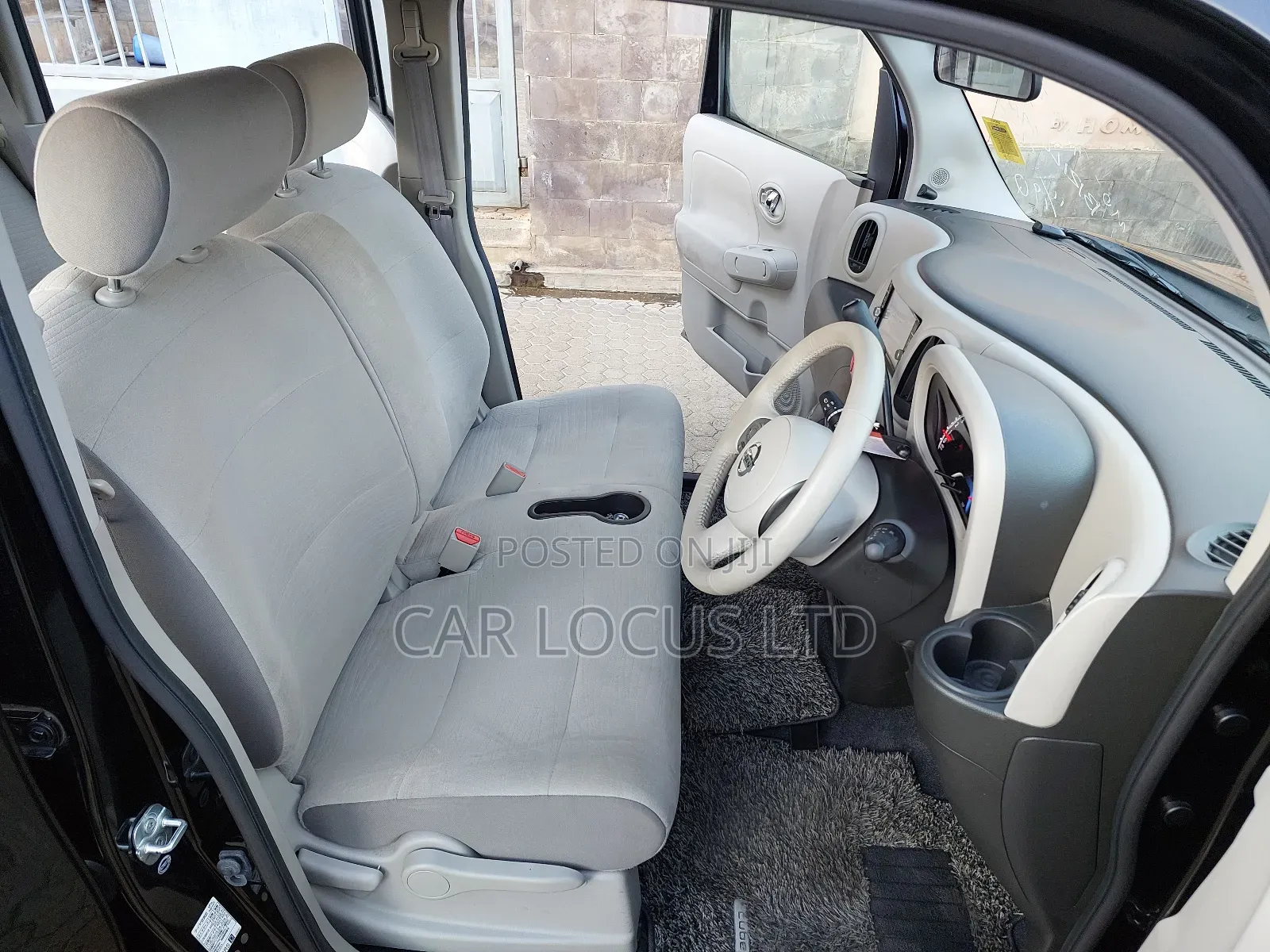 Nissan Cube 2017 Black