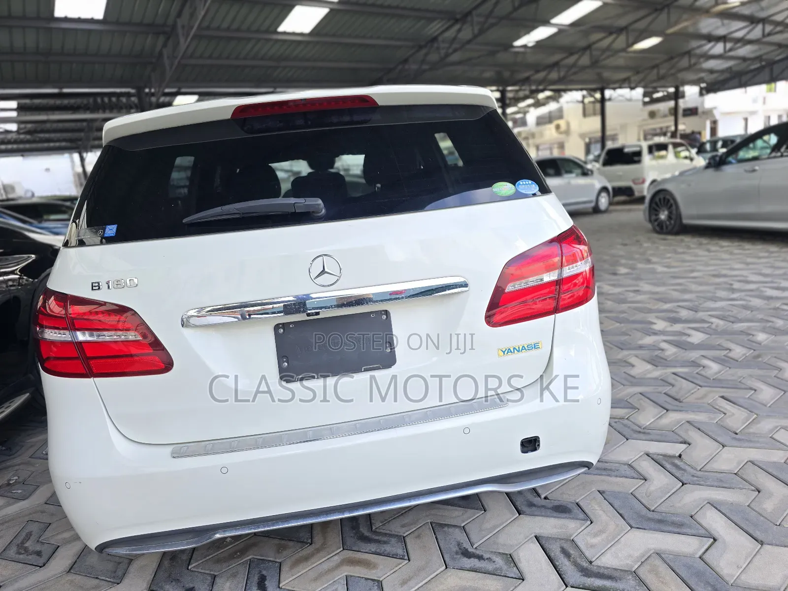 Mercedes-Benz B-Class B180 Petrol 2018 White