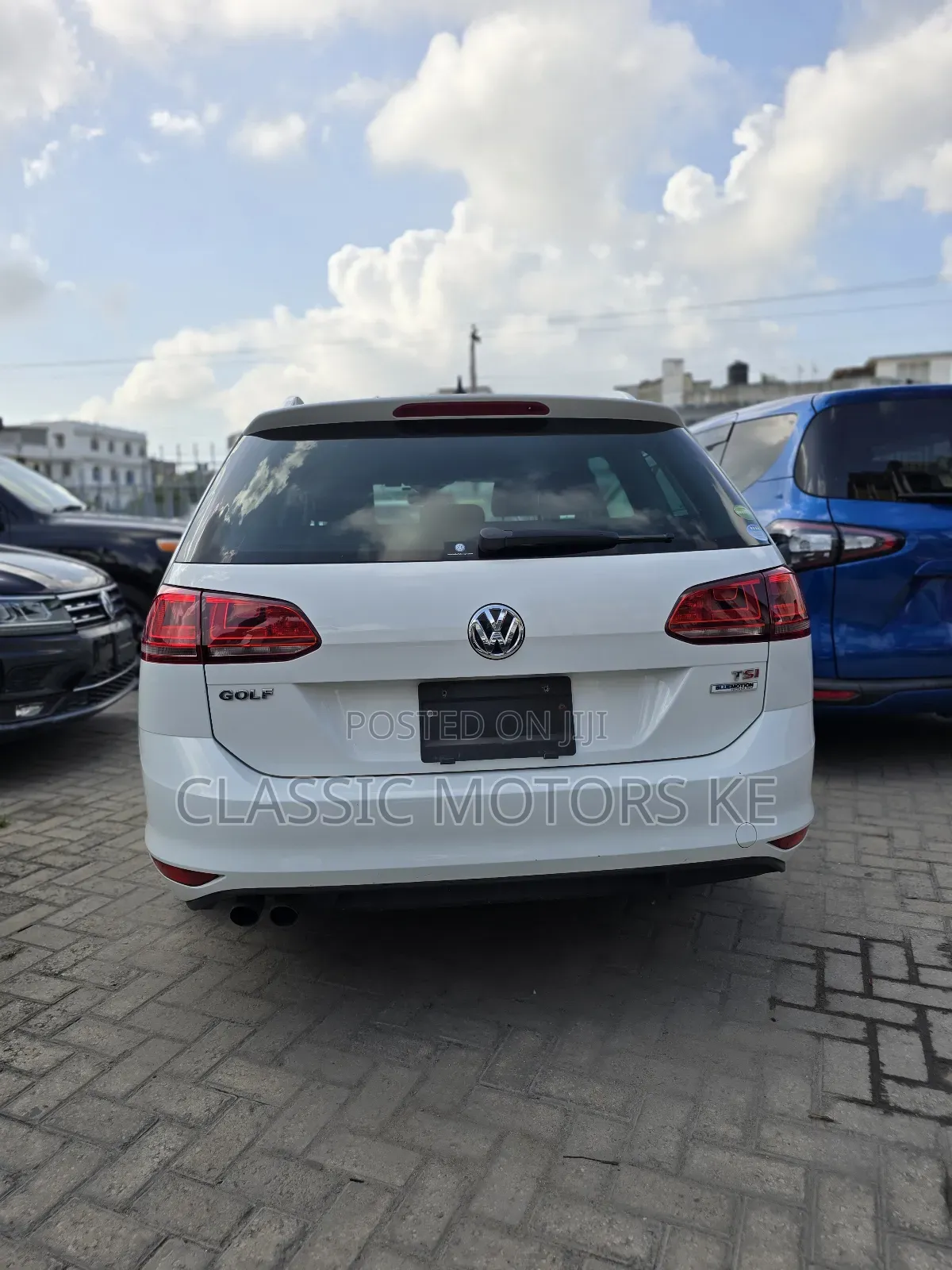 Volkswagen Golf TSI SE FWD 2018 White
