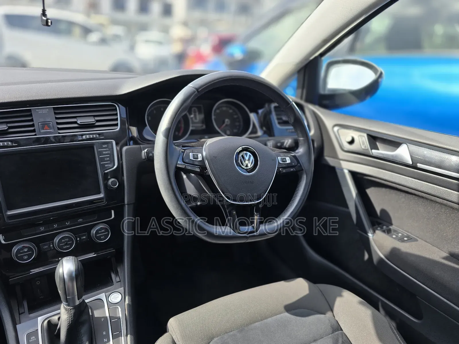 Volkswagen Golf TSI SE FWD 2018 White