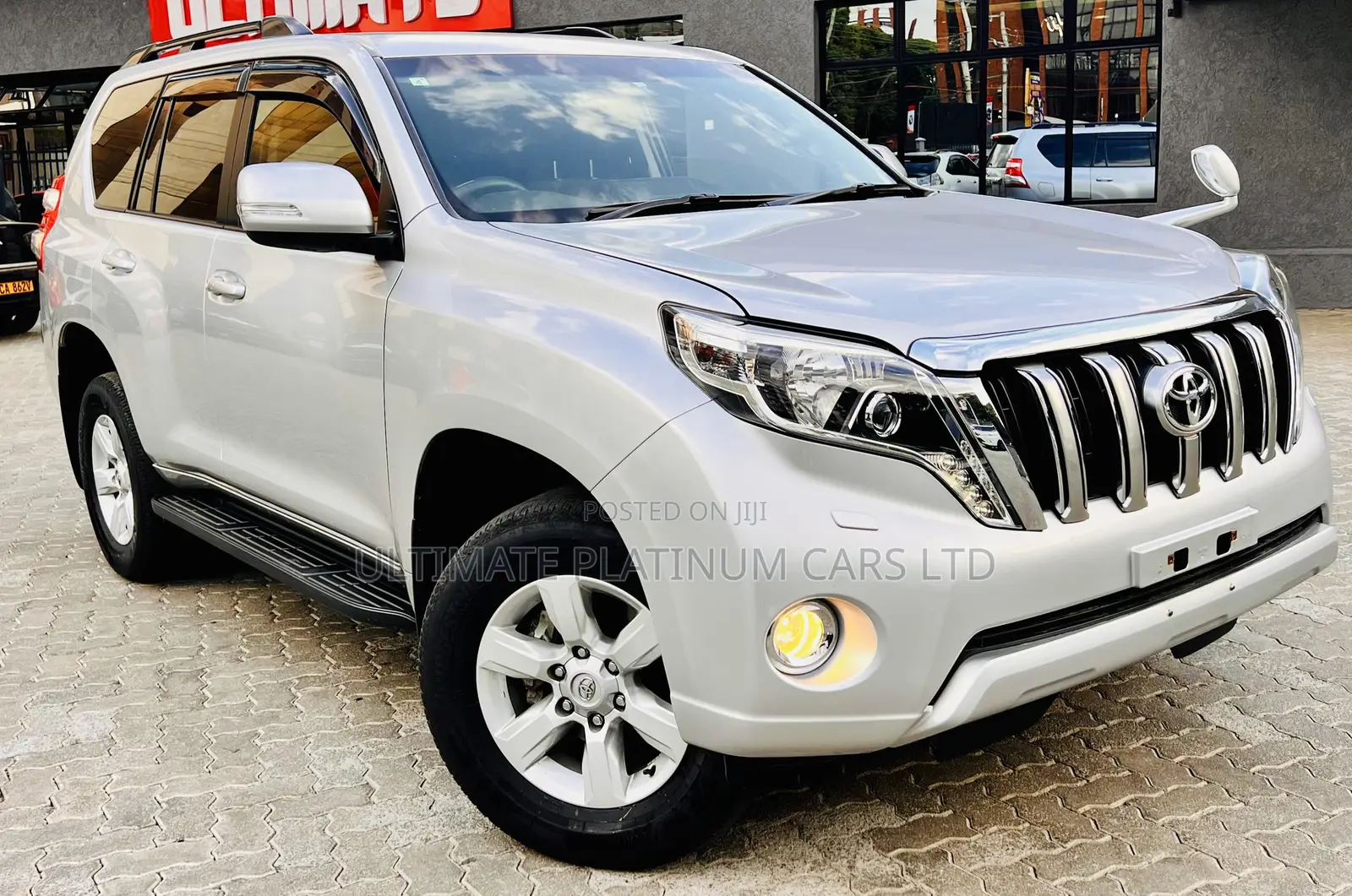 Toyota Land Cruiser Prado 2.8 2017 Silver