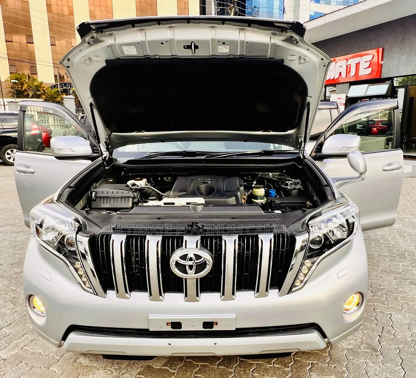 Toyota Land Cruiser Prado 2.8 2017 Silver