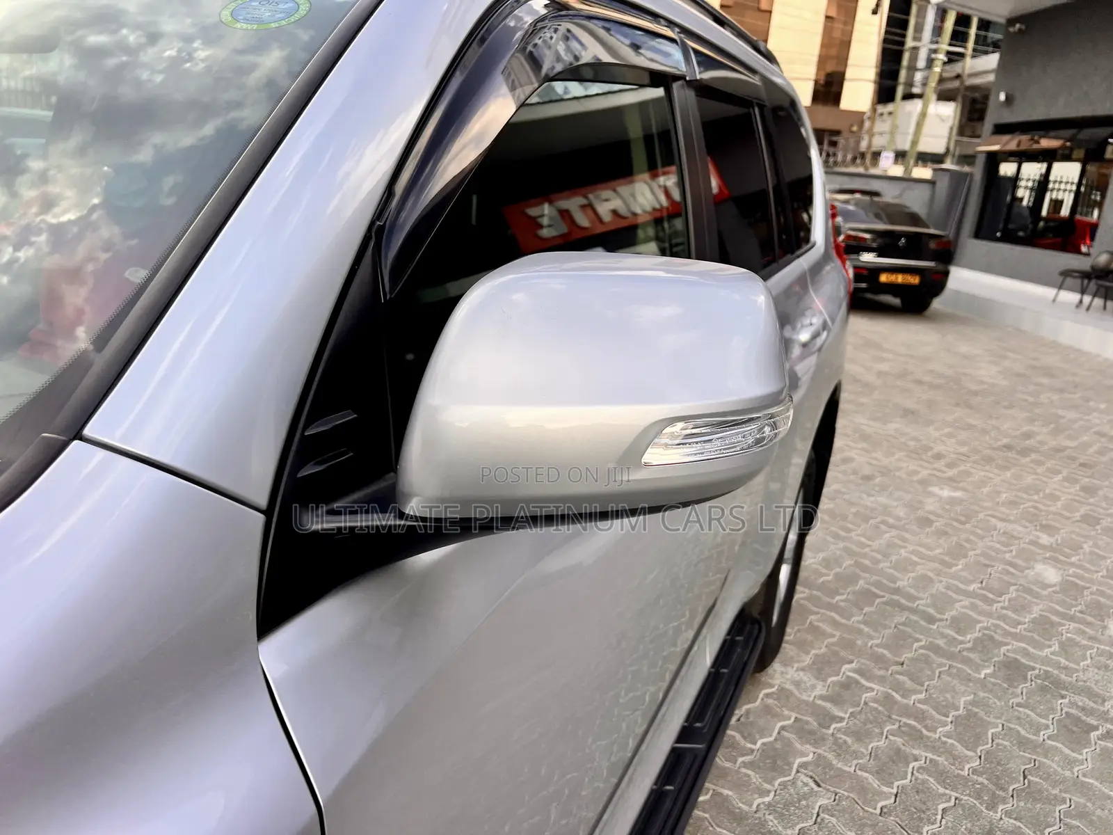 Toyota Land Cruiser Prado 2.8 2017 Silver