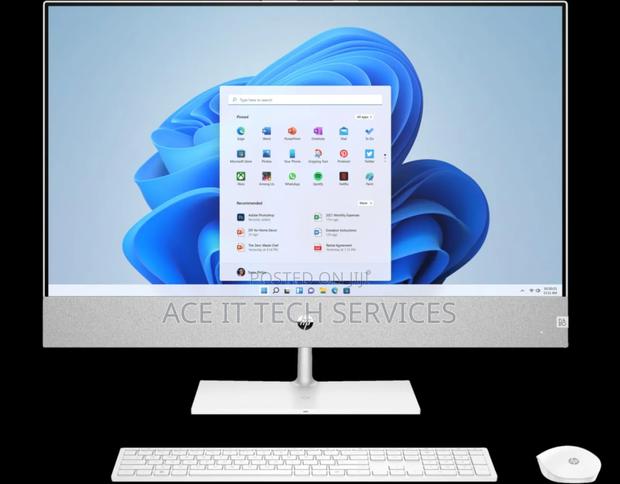 New Desktop Computer HP Pavilion 27 16GB Intel Core I7 SSD 1T - main view