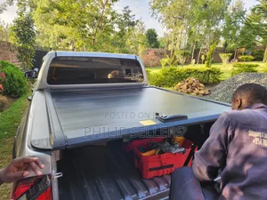 Pickup Truck Tonneau Bed Cover Is Designed
