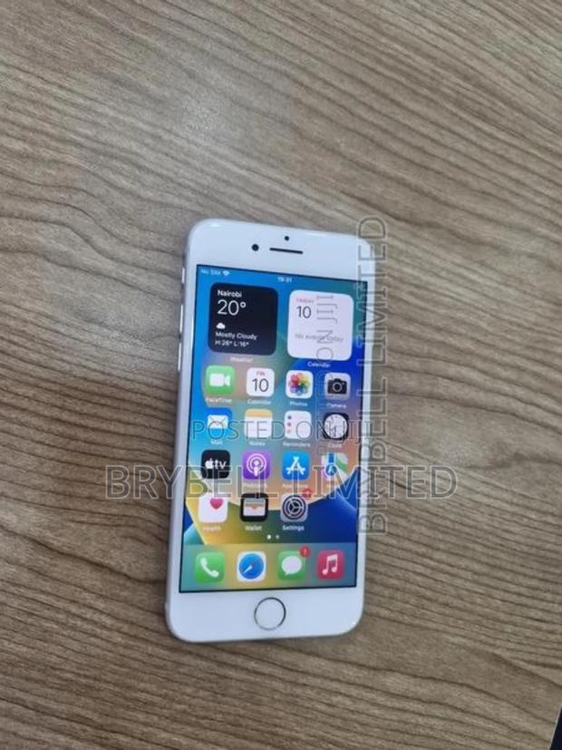 Apple iPhone 8 64 GB White - thumbnail 4