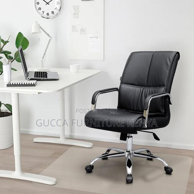 Office Chairs:Premium Leather Comfort Executive Office Chair - main view