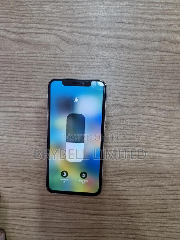Apple iPhone X 256 GB White - thumbnail 4