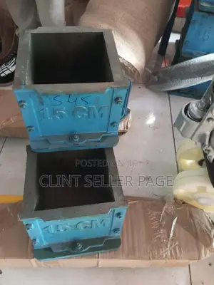 Concrete Testing Equipment/ Cast Iron Cube Mold