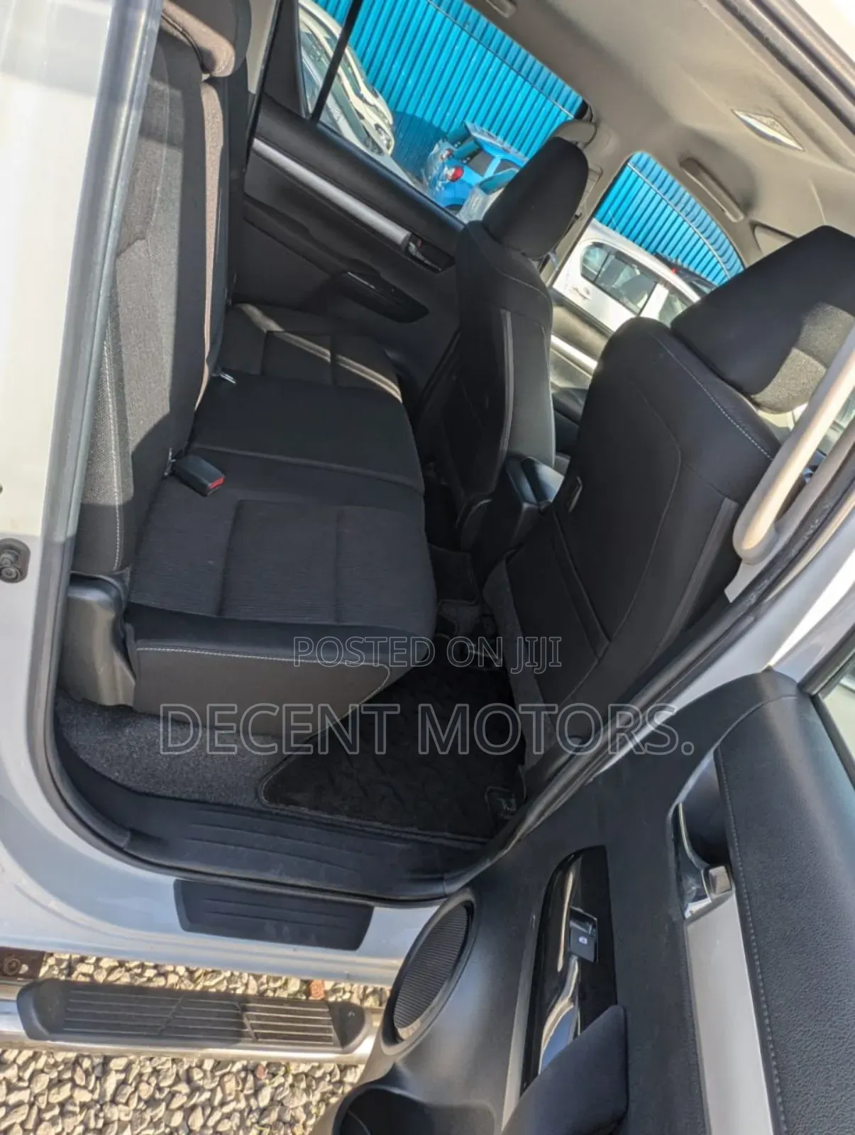 Toyota Hilux SR5 4x4 2018 White