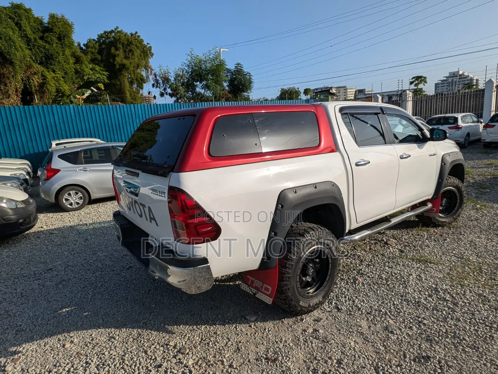 Toyota Hilux SR5 4x4 2018 White
