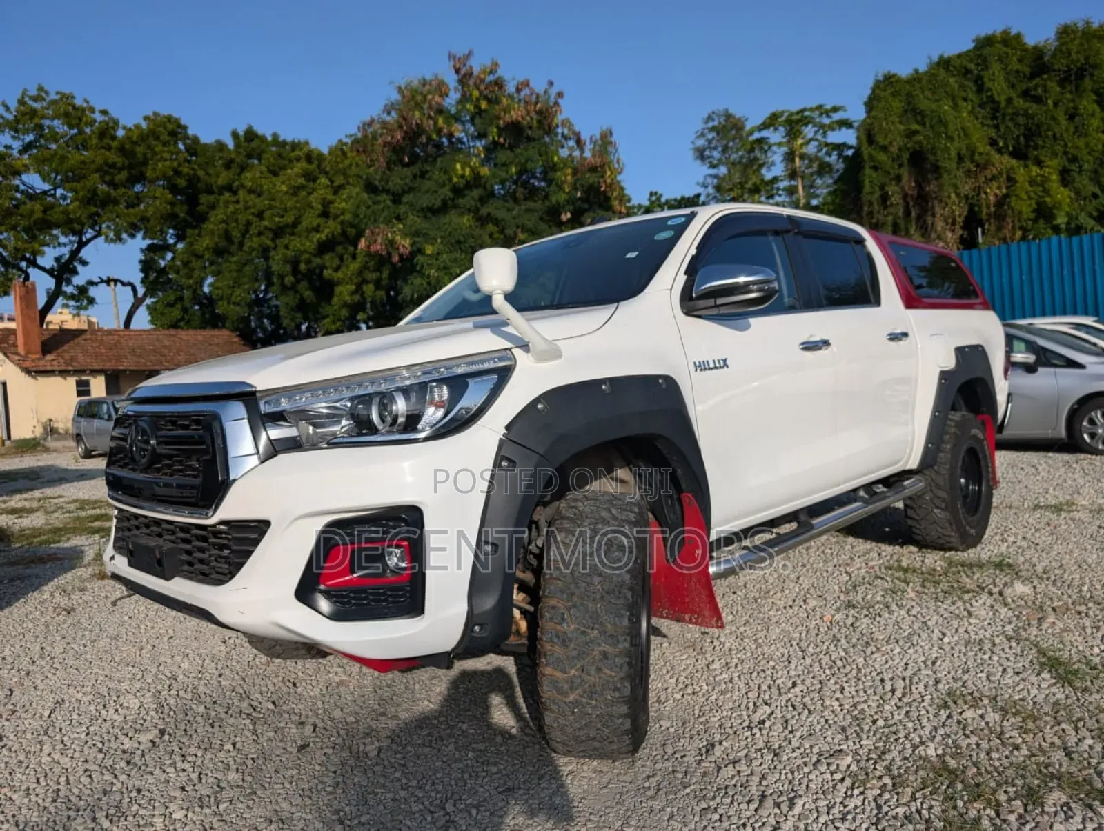 Toyota Hilux SR5 4x4 2018 White