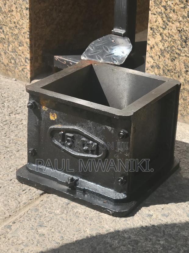 High Quality Cube Moulds