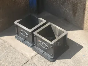 High Quality Cube Moulds