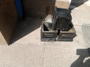 Cast Iron Cube Moulds
