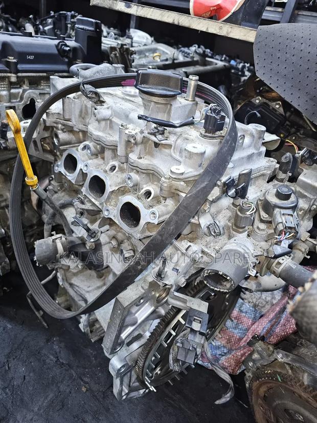 HR12 Slim Engine For Nissan March - main view