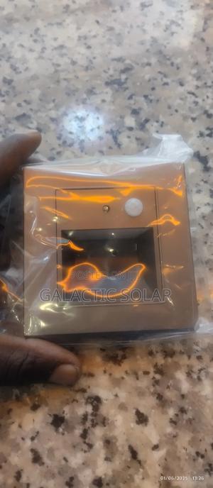 Grey Step Light Motion Sensor - thumbnail 2