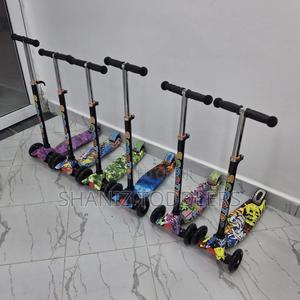 Graffiti Scooter * Adjustable Height Scooter - thumbnail 2