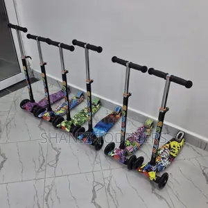 Graffiti Scooter * Adjustable Height Scooter