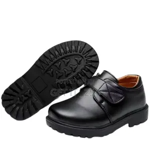 Boys School Shoes 
Size: 26
