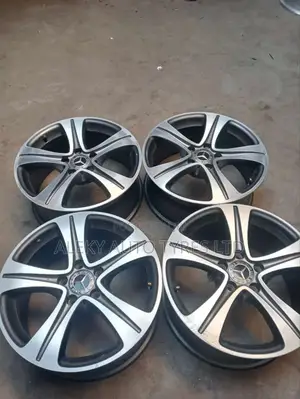 18 Inch Mercedes Benz Original Rims Black Silver Set