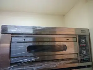 Commercial One Deck Two Trays Oven