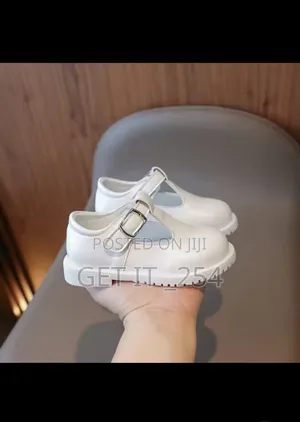 Girls  Shoes
Size 21_32 NB 26 Sold