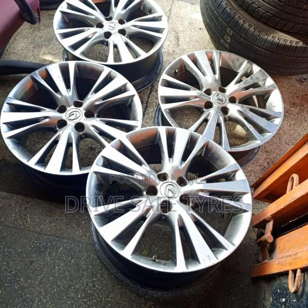 19 Inch Lexus Original Rims Set Silver