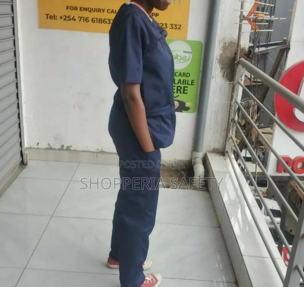 Nurses Medical Scrubs/ Cleaners Uniform - thumbnail 2