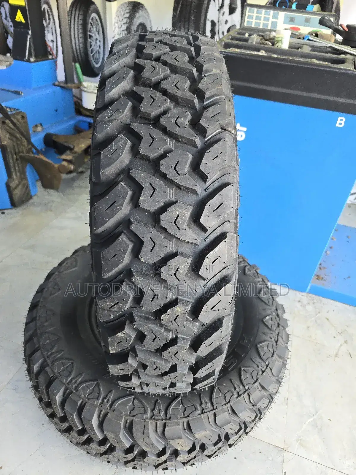 235/85r16 Blackhawk M/T