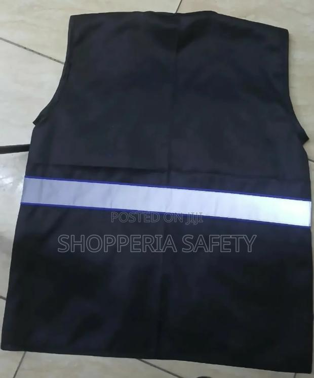 Customized Black Reflector Vest - thumbnail 3