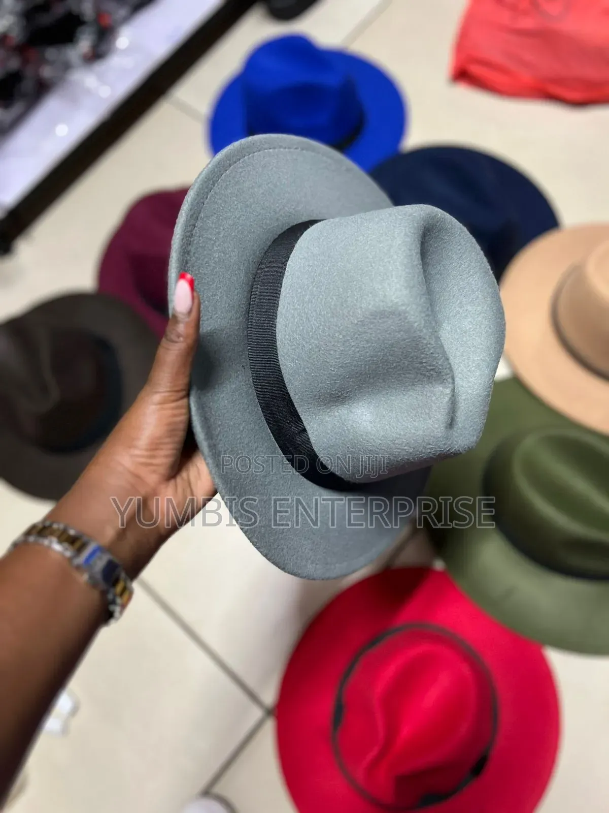 Unisex (Wide) Quality Fedora --Hats-- At 700