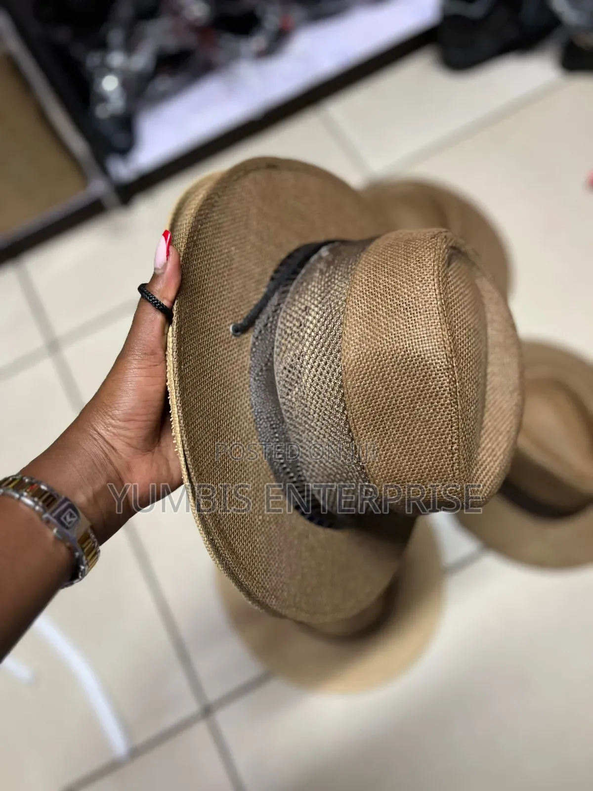 Men's Straw//Hats (Quality Paper Material) KSH 900