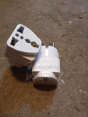 Universal Travel Adaptor Double Adapter Plug Socket - thumbnail 2