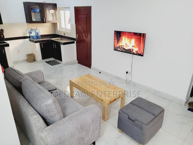 1 Bedroom With 2 Beds - thumbnail 5