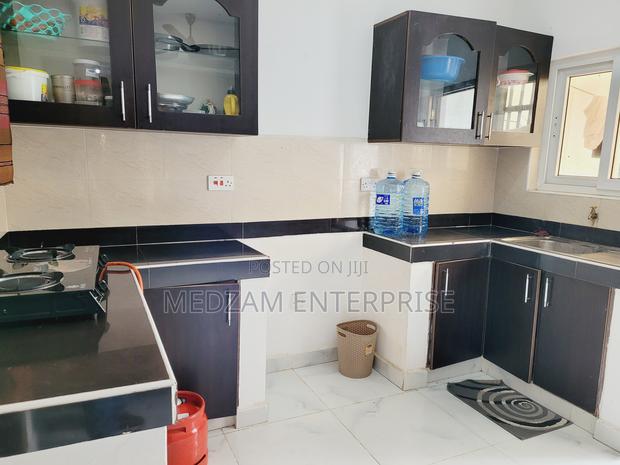 1 Bedroom With 2 Beds - thumbnail 7