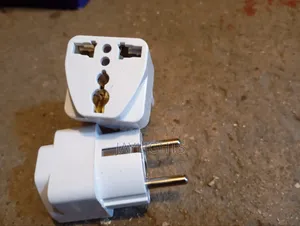 Universal Socket to US UK Travel Plug Adapter
