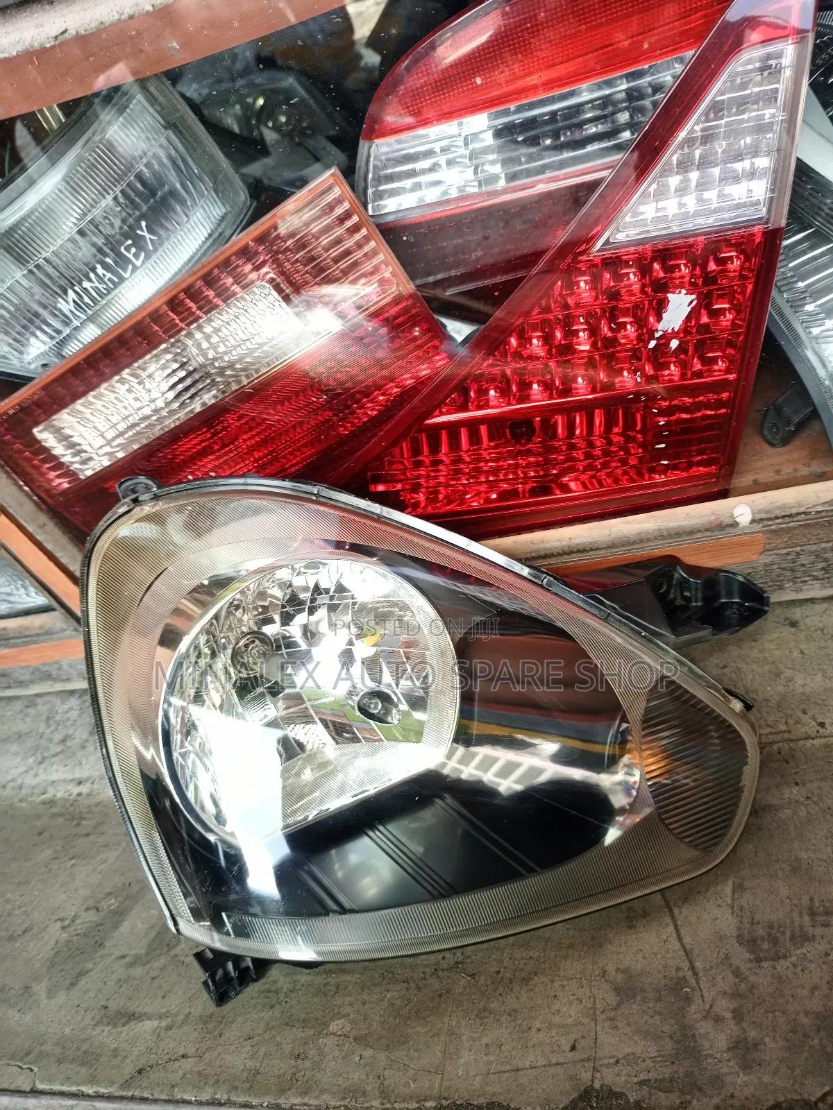 Mira 2015 Rhs  Front Light