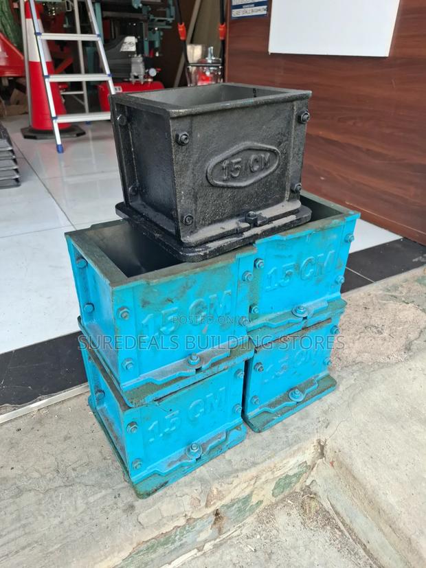 150mm Concrete Testing Cube Moulds. - thumbnail 2