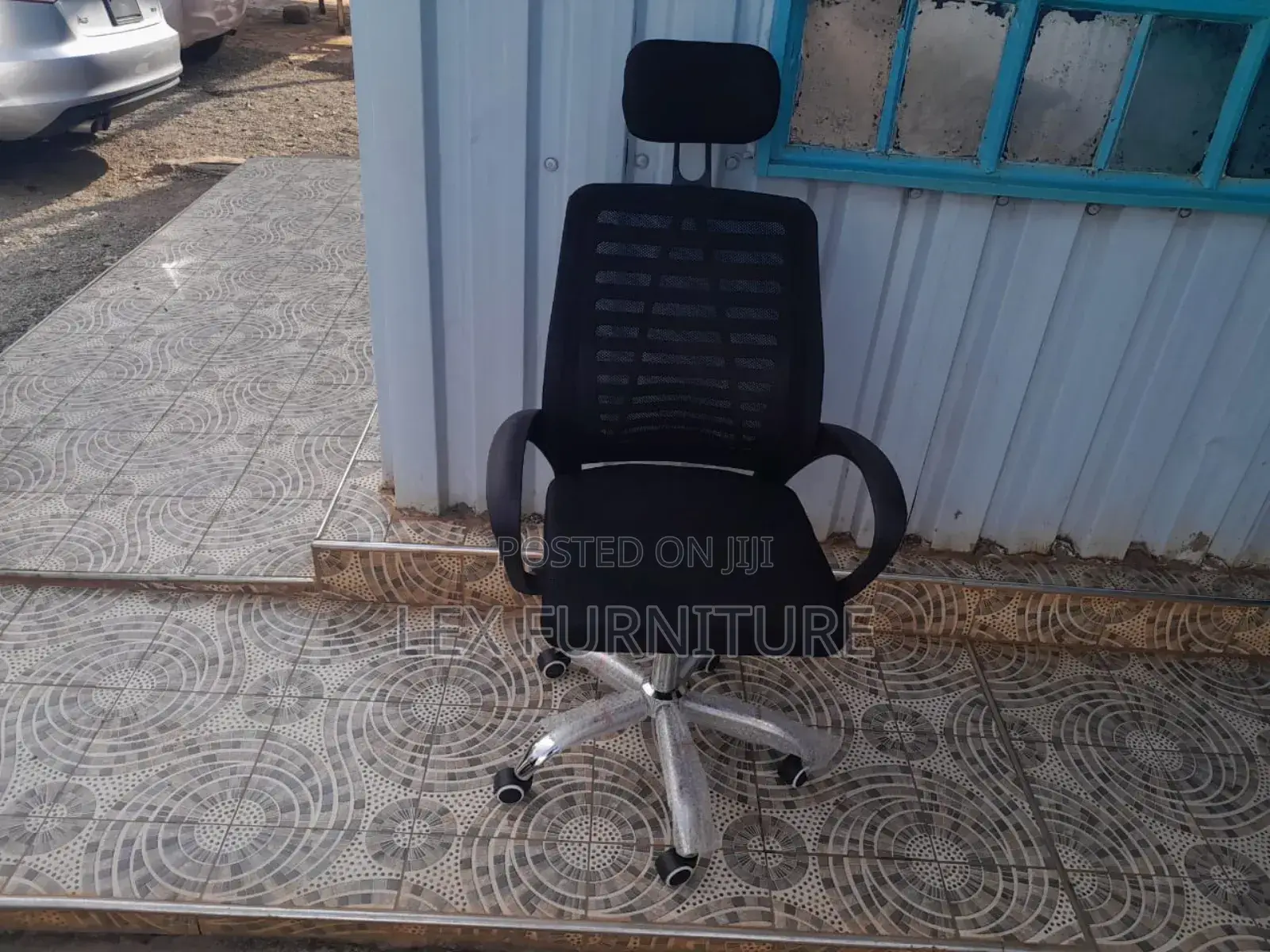 Office Chair With Headrest