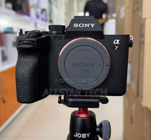 Sony A7 Iv Mirrorless Camera (8k Shutter Count) - thumbnail 2