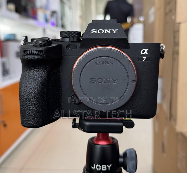 Sony A7 Iv Mirrorless Camera (8k Shutter Count) - main view