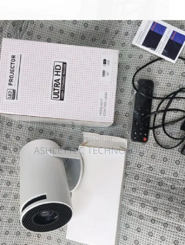 IMPRESSIVE HY 300 Android Projector
