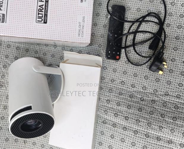 SMART >Android Projector With Wifi and Bluetooth - thumbnail 3