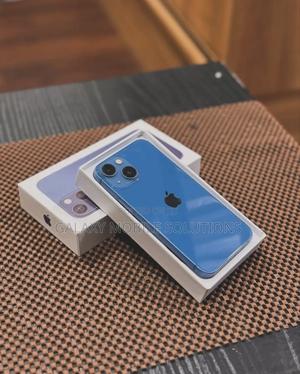 New Apple iPhone 13 256 GB Blue - main view