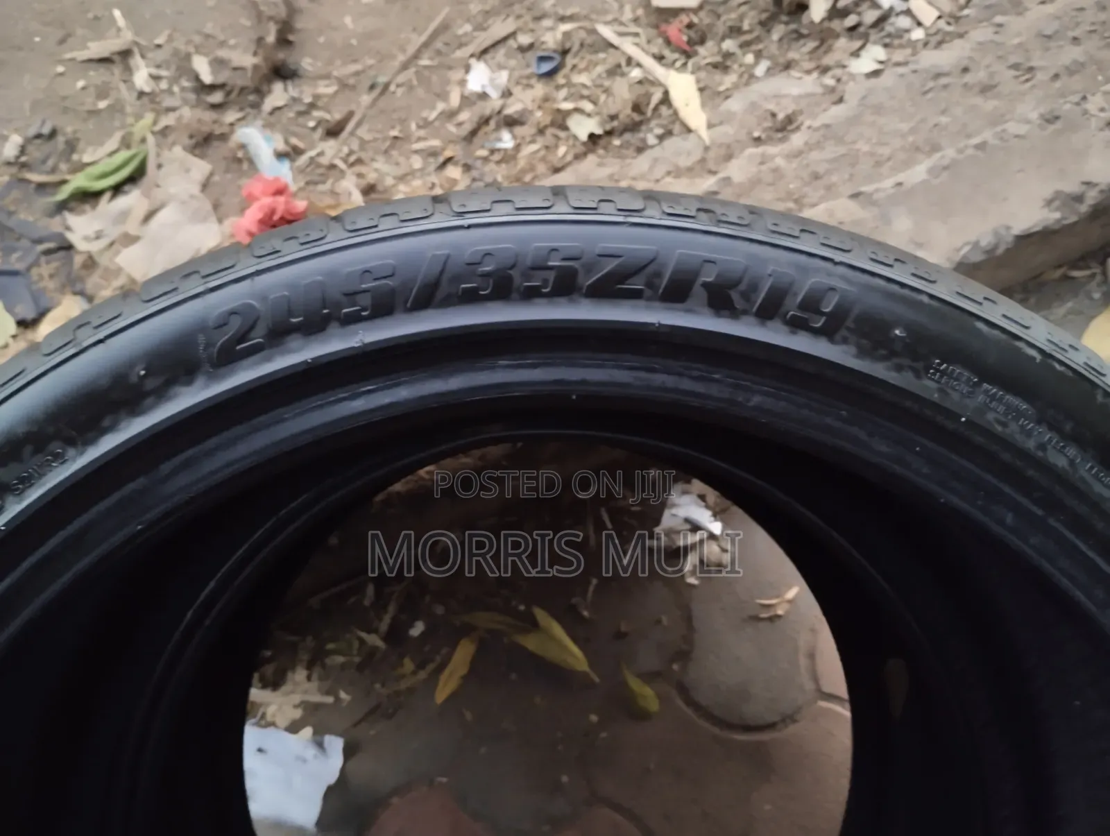 245/35r20 Roadx